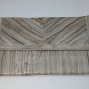 Eelskin Clutch